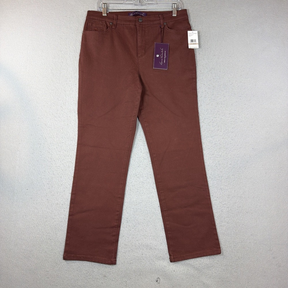 Gloria Vanderbilt Women Amanda Classic Tapered Velvet Wine Jean NWT Size 12P